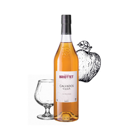 Bouteille de Calvados VSOP Maison Briottet 40% vol., 70 cl, avec verre de dégustation et illustrations de pommes.