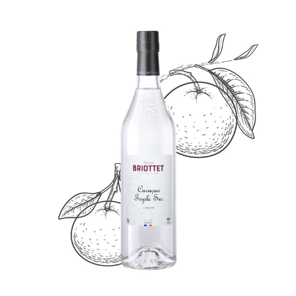 Bouteille de Liqueur de curacao Triple Sec Maison Briottet, liqueur 40% vol., 70cl, sur fond d'illustration d'orange